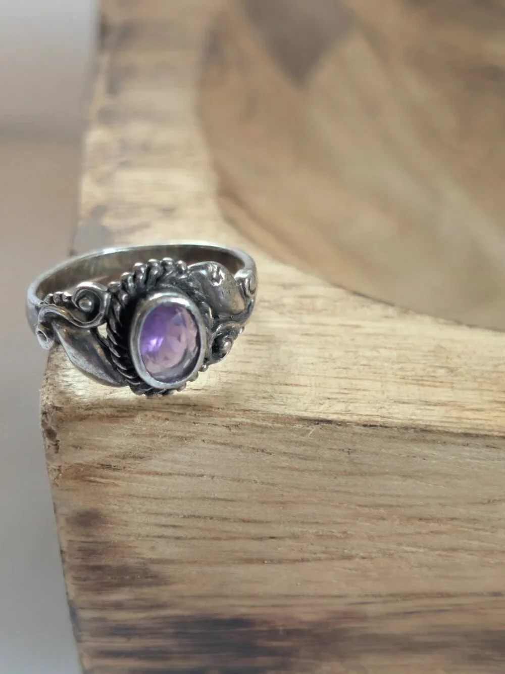 Vintage Sterling Silver Carved Filigree Amethyst Ring Size 7